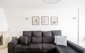 Apartamento Em Lisboa, Perto De Sintra